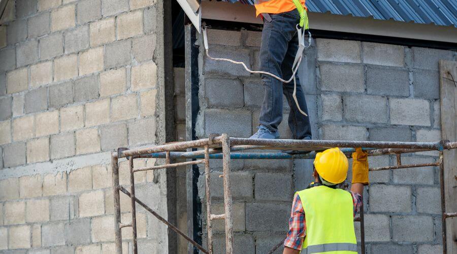 Expert Emergency Roof Repairs services in Big Pine Key, FL